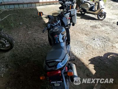 Zdjęcie 6 z 9 samochodu: 2009 SUZUKI GS500FH VIN:VTTGM51A392100289 - miniatura