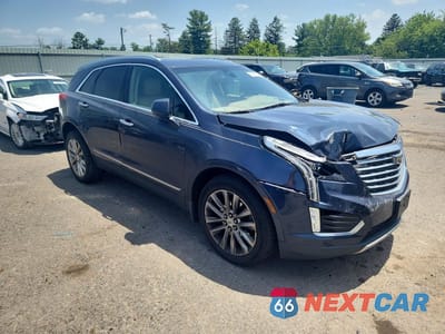 Czwarte zdjęcie samochodu z boku: 2018 CADILLAC XT5 PLATINUM VIN:1GYKNGRS0JZ218194 - miniatura