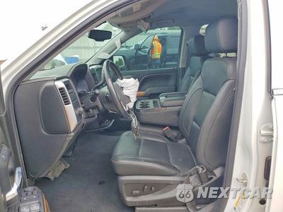 Zdjęcie 7 z 12 samochodu: 2018 CHEVROLET SILVERADO C1500 LTZ VIN:3GCPCSEC1JG550230 - miniatura