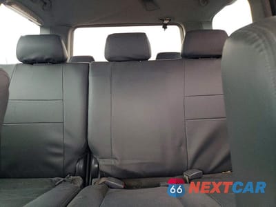 Zdjęcie 10 z 13 samochodu: 2006 HONDA PILOT LX VIN:2HKYF18196H536624 - miniatura