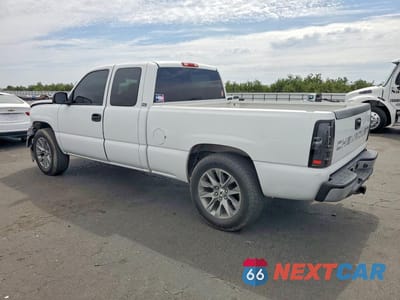 Drugie zdjęcie samochodu z przodu: 2004 CHEVROLET SILVERADO C1500 VIN:1GCEC19X54Z310472 - miniatura