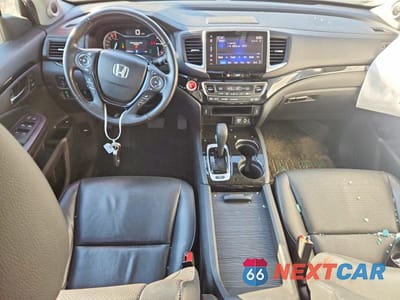 Zdjęcie 8 z 13 samochodu: 2019 HONDA RIDGELINE RTL VIN:5FPYK3F7XKB035840 - miniatura