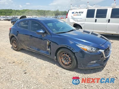 Czwarte zdjęcie samochodu z boku: 2017 MAZDA 3 SPORT VIN:3MZBN1K79HM145618 - miniatura