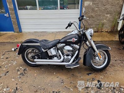 2017 HARLEY-DAVIDSON FLSTC HERITAGE SOFTAIL CLASSIC 1HD1BWV19HB034388 - główne zdjęcie licytacji z USA - miniatura