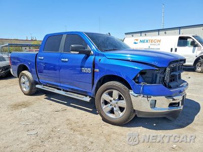 Czwarte zdjęcie samochodu z boku: 2017 RAM 1500 SLT VIN:3C6RR7LT6HG618045 - miniatura