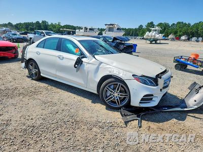 Czwarte zdjęcie samochodu z boku: 2017 MERCEDES-BENZ E 300 VIN:WDDZF4JB4HA202154 - miniatura