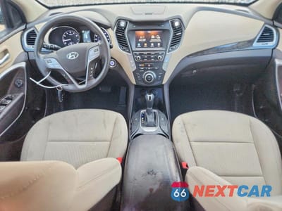 Zdjęcie 8 z 12 samochodu: 2017 HYUNDAI SANTA FE SPORT 2.4L VIN:5NMZU3LBXHH051995 - miniatura