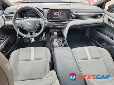 Zdjęcie 8 z 12 samochodu: 2025 TOYOTA CAMRY SE VIN:4T1DAACK5SU055763 - miniatura