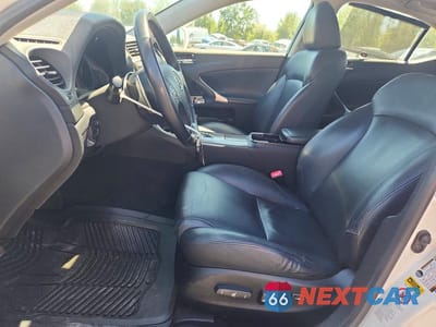 Zdjęcie 7 z 12 samochodu: 2008 LEXUS IS 250 VIN:JTHCK262382026974 - miniatura