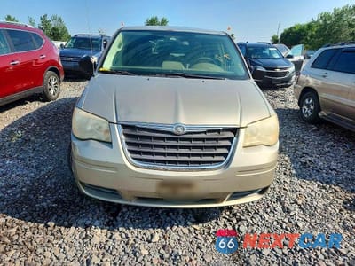 Piąte zdjęcie samochodu w środku: 2008 CHRYSLER TOWN & COUNTRY LX VIN:2A8HR44HX8R743386 - miniatura