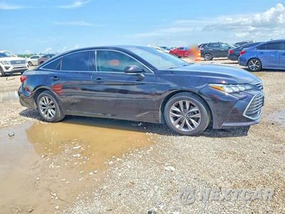 Czwarte zdjęcie samochodu z boku: 2020 TOYOTA AVALON XLE VIN:4T1JZ1FB4LU045587 - miniatura