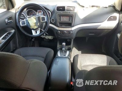 Zdjęcie 8 z 12 samochodu: 2020 DODGE JOURNEY SE VIN:3C4PDCAB9LT273918 - miniatura
