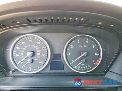 Zdjęcie 9 z 12 samochodu: 2009 BMW 550 I VIN:WBANW53559CT55473 - miniatura