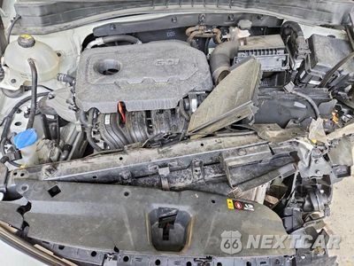 Zdjęcie 12 z 14 samochodu: 2017 KIA SPORTAGE EX VIN:KNDPNCACXH7281768 - miniatura