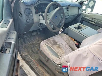 Zdjęcie 8 z 14 samochodu: 2015 FORD F350 SUPER DUTY VIN:1FD8X3E67FEC43972 - miniatura
