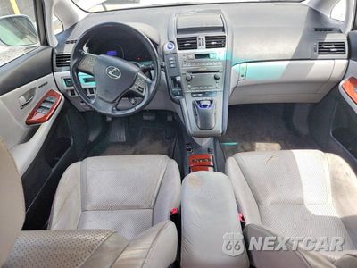 Zdjęcie 8 z 12 samochodu: 2010 LEXUS HS 250H VIN:JTHBB1BA6A2031742 - miniatura