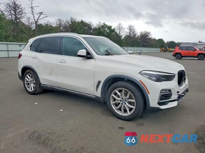 Czwarte zdjęcie samochodu z boku: 2020 BMW X5 SDRIVE 40I VIN:5UXCR4C01L9C26071 - miniatura