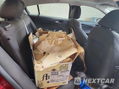 Zdjęcie 10 z 12 samochodu: 2017 CHEVROLET CRUZE LT VIN:1G1BE5SM8H7263808 - miniatura