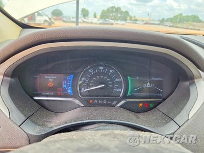 Zdjęcie 9 z 12 samochodu: 2014 LINCOLN MKZ HYBRID VIN:3LN6L2LU2ER814083 - miniatura