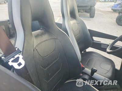 Zdjęcie 10 z 12 samochodu: 2019 JOHNDEERE GATOR UNKNOWN VIN:1M0R860MEKM021119 - miniatura
