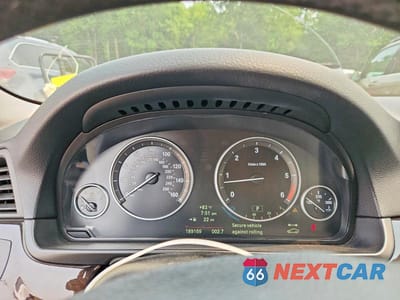 Zdjęcie 9 z 12 samochodu: 2014 BMW 535 D VIN:WBAXA5C54ED689389 - miniatura
