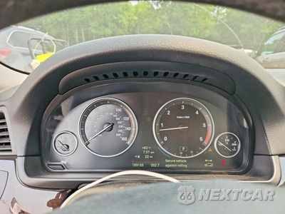 Zdjęcie 9 z 12 samochodu: 2014 BMW 535 D VIN:WBAXA5C54ED689389 - miniatura