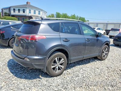 Trzecie zdjęcie samochodu z tyłu: 2017 TOYOTA RAV4 XLE VIN:JTMRFREV8HD219730 - miniatura