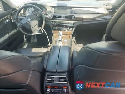 Zdjęcie 8 z 12 samochodu: 2009 BMW 750 LI VIN:WBAKB83569CY57182 - miniatura