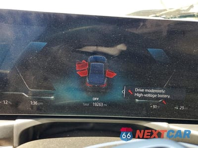 Zdjęcie 9 z 12 samochodu: 2025 BMW I4 EDRIVE 40 VIN:WBY23HD09SFU07676 - miniatura