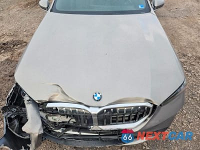 Zdjęcie 11 z 12 samochodu: 2024 BMW 530 XI VIN:WBA53FJ00RCP92755 - miniatura
