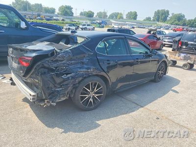 Trzecie zdjęcie samochodu z tyłu: 2021 TOYOTA CAMRY SE VIN:4T1G11AK1MU433354 - miniatura