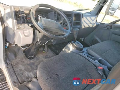 Zdjęcie 8 z 13 samochodu: 2020 ISUZU NPR HD VIN:54DC4W1C7LS805480 - miniatura