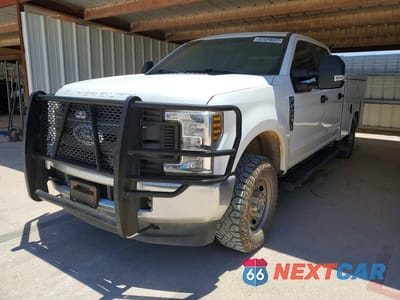 2018 FORD F250 SUPER DUTY 1FD7W2B69JED05345 - główne zdjęcie licytacji z USA - miniatura