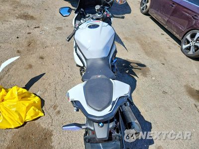 Zdjęcie 6 z 9 samochodu: 2026 BMW S 1000 RR VIN:WB10P2305T6M27434 - miniatura