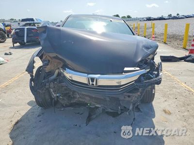 Piąte zdjęcie samochodu w środku: 2017 HONDA ACCORD SPORT VIN:1HGCR2F59HA097305 - miniatura