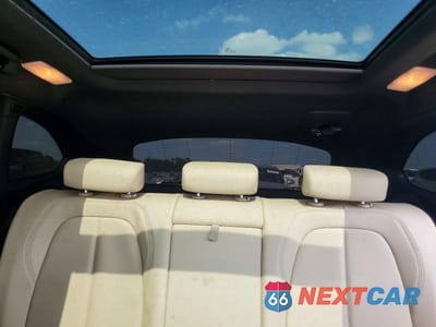 Zdjęcie 10 z 13 samochodu: 2017 BMW X1 SDRIVE28I VIN:WBXHU7C33H5H37560 - miniatura