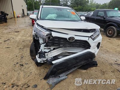 Piąte zdjęcie samochodu w środku: 2025 TOYOTA RAV4 XLE VIN:2T3P1RFV0SW580321 - miniatura