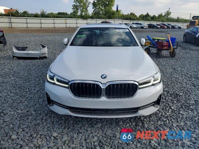 Piąte zdjęcie samochodu w środku: 2022 BMW 530 XI VIN:WBA13BJ00NWX59397 - miniatura