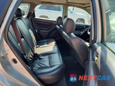 Zdjęcie 10 z 12 samochodu: 2003 TOYOTA MATRIX XR VIN:2T1KR32E03C093847 - miniatura