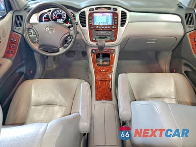 Zdjęcie 8 z 13 samochodu: 2006 TOYOTA HIGHLANDER HYBRID VIN:JTEEW21A260033755 - miniatura