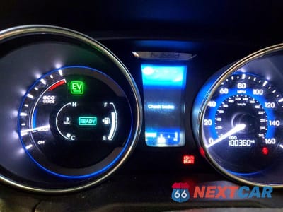 Zdjęcie 9 z 12 samochodu: 2014 HYUNDAI SONATA HYBRID VIN:KMHEC4A40EA105012 - miniatura