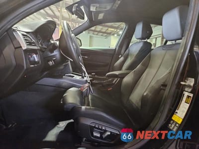 Zdjęcie 7 z 12 samochodu: 2018 BMW 320 XI VIN:WBA8E5G54JNV03194 - miniatura