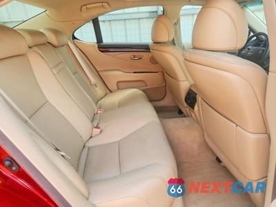Zdjęcie 10 z 12 samochodu: 2013 LEXUS LS 460 VIN:JTHBL5EF4D5123480 - miniatura