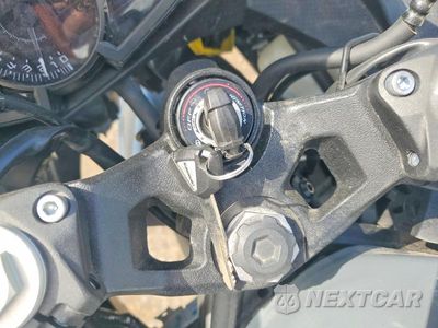 Zdjęcie 8 z 9 samochodu: 2019 KAWASAKI EX400 VIN:JKAEXKG16KDA30432 - miniatura
