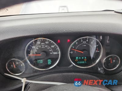 Zdjęcie 9 z 13 samochodu: 2014 JEEP WRANGLER SAHARA VIN:1C4AJWBG6EL258558 - miniatura