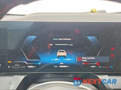 Zdjęcie 9 z 13 samochodu: 2026 BMW X3 M50 VIN:5UX73GP07T9388539 - miniatura