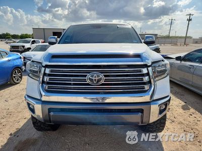 Piąte zdjęcie samochodu w środku: 2020 TOYOTA TUNDRA 1794 EDITION VIN:5TFAY5F17LX907317 - miniatura