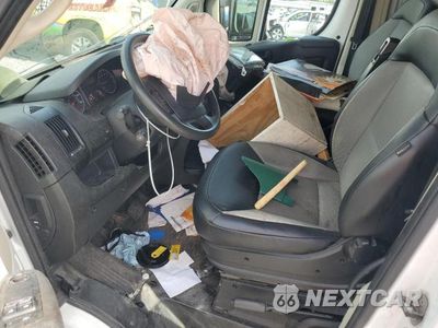 Zdjęcie 7 z 13 samochodu: 2021 RAM PROMASTER 1500 DELIVERY VAN VIN:3C6LRVAG0ME568412 - miniatura