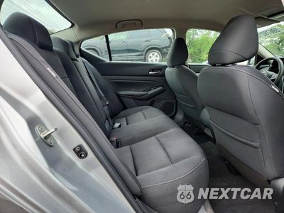 Zdjęcie 10 z 12 samochodu: 2021 NISSAN ALTIMA SV VIN:1N4BL4DV1MN416764 - miniatura