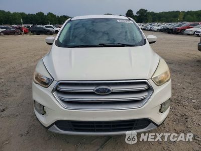 Piąte zdjęcie samochodu w środku: 2017 FORD ESCAPE SE VIN:1FMCU0G92HUE30134 - miniatura